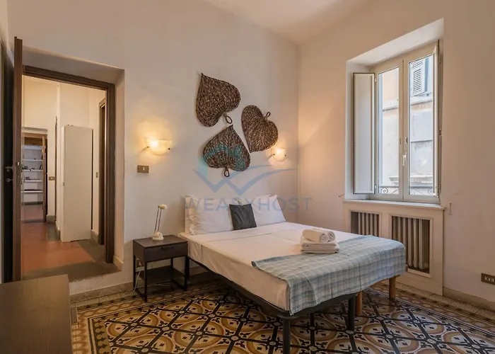 Warm Nest In The Old Building Of Piazza Navona