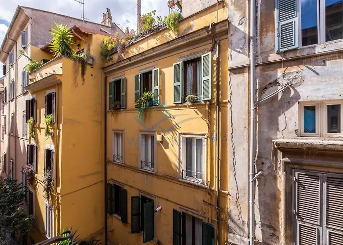Warm Nest In The Old Building Of Piazza Navona * Roma