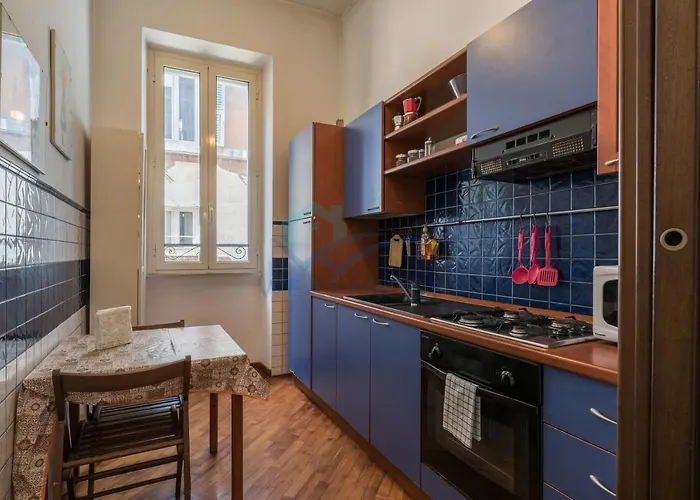 Warm Nest In The Old Building Of Piazza Navona Apartamento *